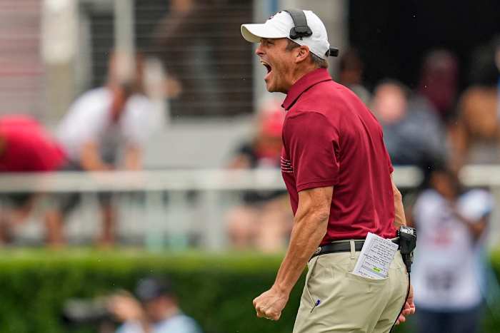 Shane Beamer trying to hype his team up during their game against No. 1 Georgia